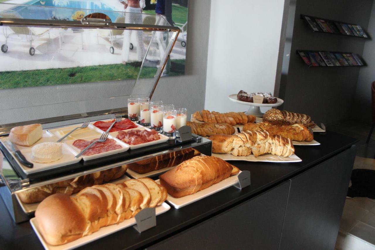 Mas De L'Adret Bed & Breakfast Roche-Saint-Secret Dış mekan fotoğraf